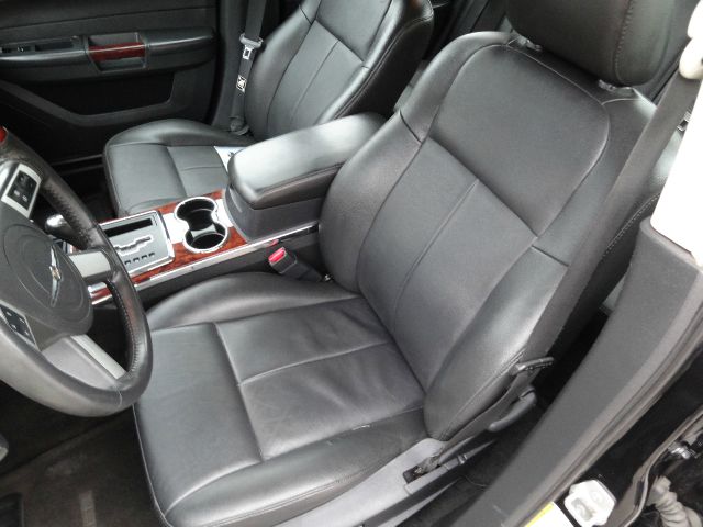 Chrysler 300 SLT 25 Sedan