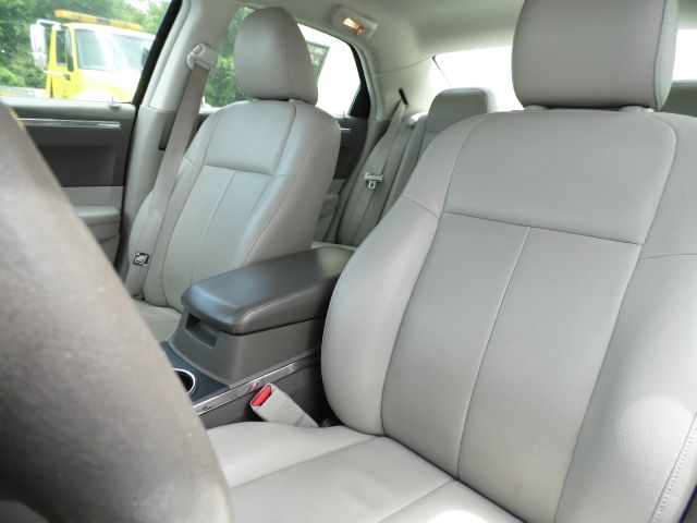 Chrysler 300 2008 photo 7