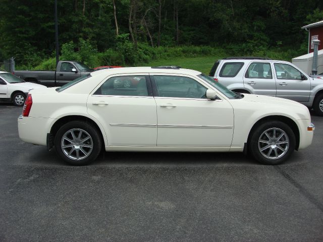 Chrysler 300 2008 photo 1