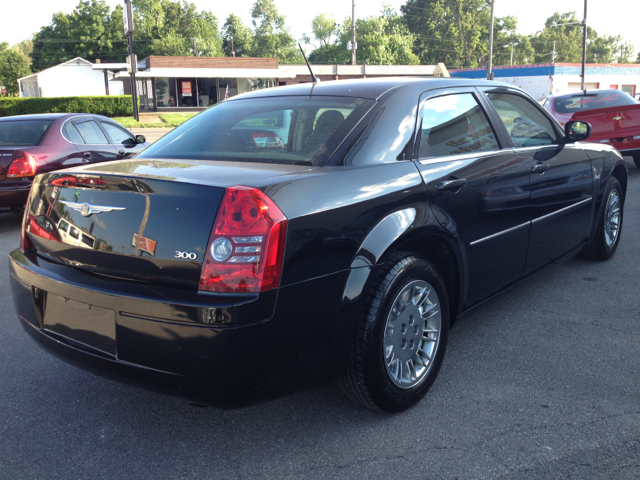 Chrysler 300 2008 photo 3