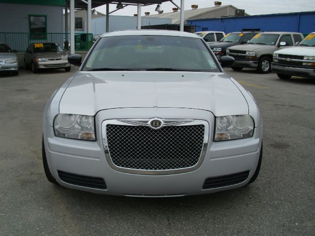 Chrysler 300 2008 photo 1