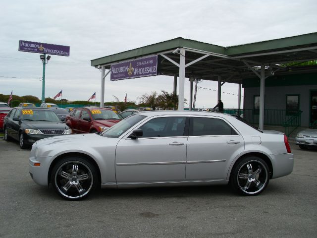 Chrysler 300 2008 photo 4