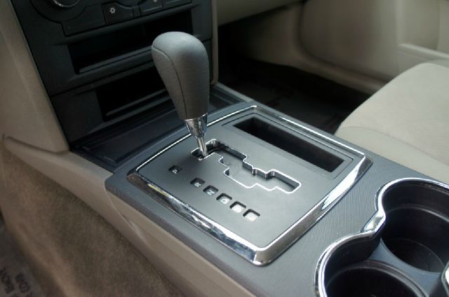 Chrysler 300 2008 photo 23