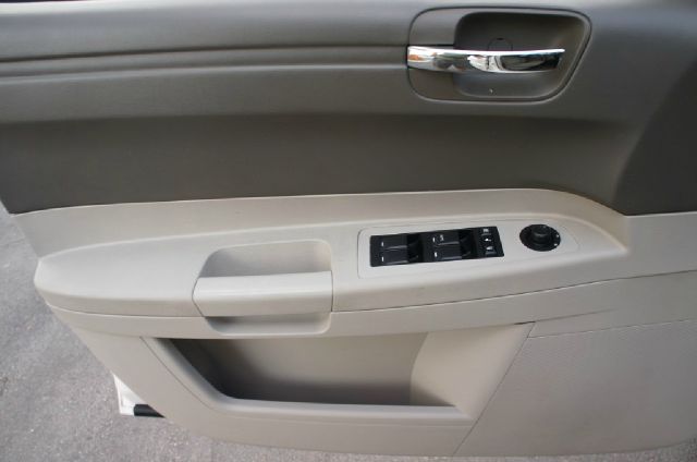 Chrysler 300 2008 photo 5