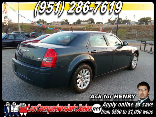Chrysler 300 2008 photo 4