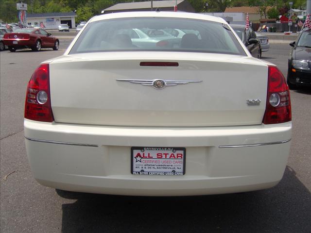 Chrysler 300 2008 photo 4