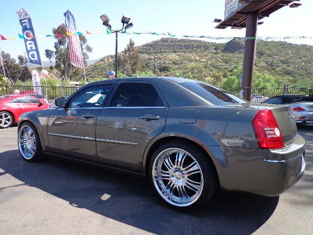 Chrysler 300 2008 photo 3