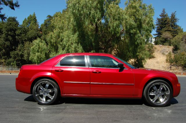 Chrysler 300 2008 photo 4