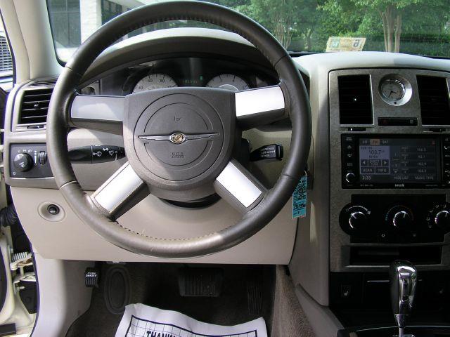 Chrysler 300 2008 photo 0
