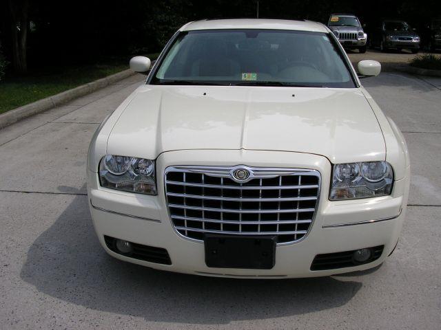 Chrysler 300 2008 photo 3