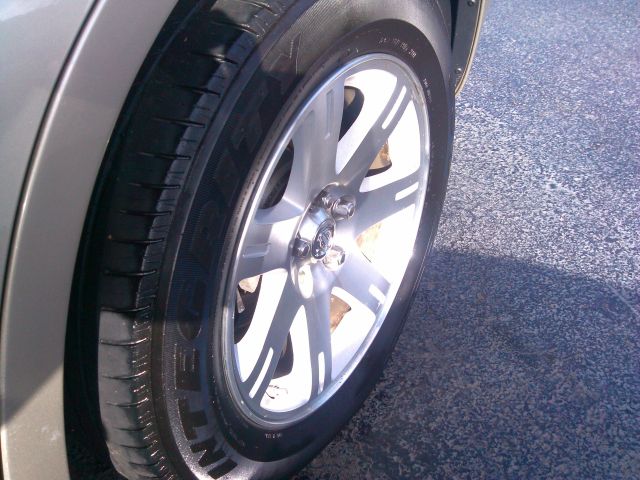 Chrysler 300 2008 photo 2