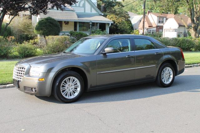 Chrysler 300 Cx-dvd-leather Sedan