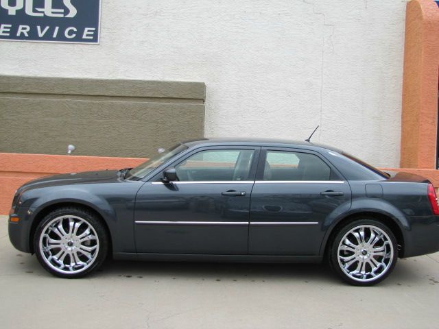 Chrysler 300 2008 photo 1
