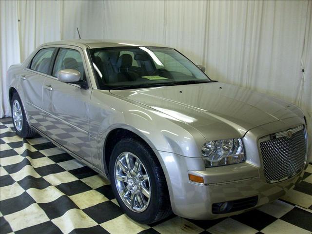 Chrysler 300 2008 photo 3