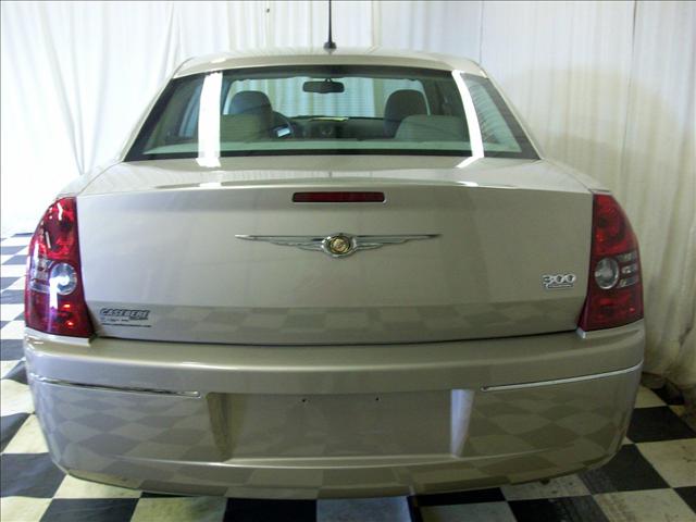 Chrysler 300 2008 photo 4