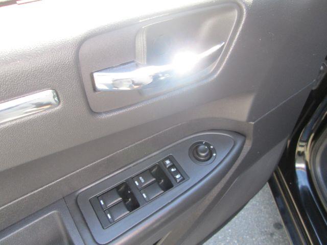 Chrysler 300 2009 photo 31