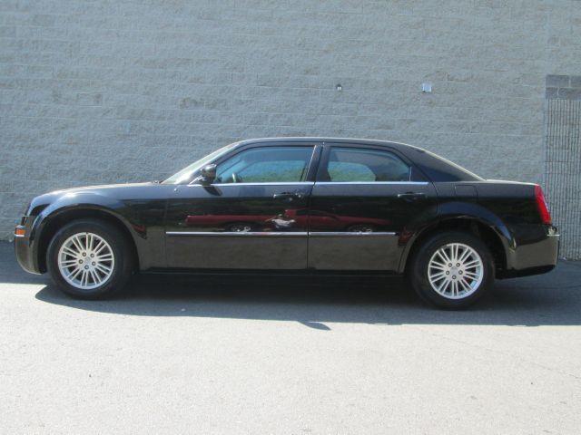 Chrysler 300 2009 photo 39