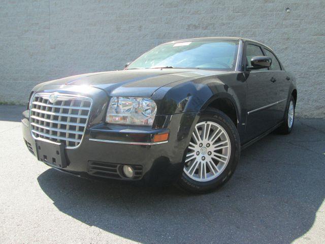 Chrysler 300 2009 photo 41