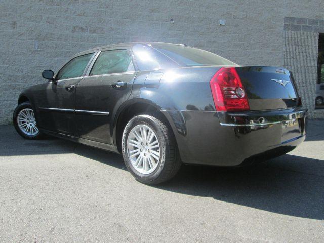 Chrysler 300 2009 photo 7