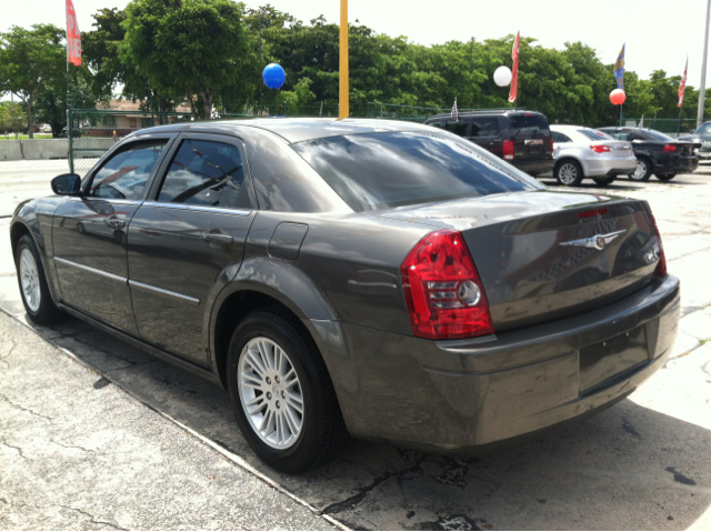 Chrysler 300 2009 photo 3