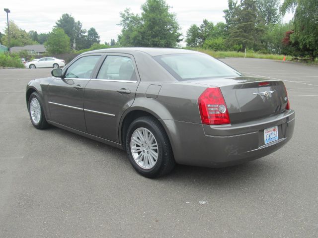Chrysler 300 2009 photo 4