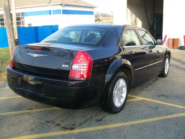 Chrysler 300 2009 photo 5