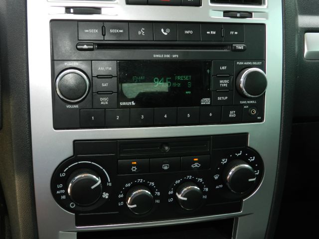 Chrysler 300 2009 photo 13