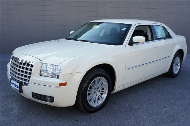 Chrysler 300 2009 photo 1
