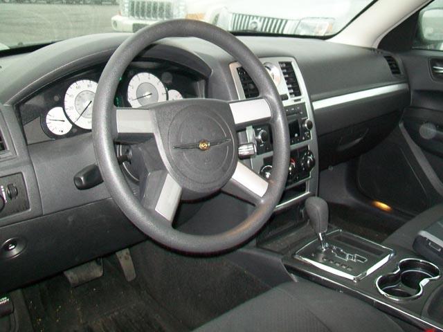 Chrysler 300 2009 photo 1