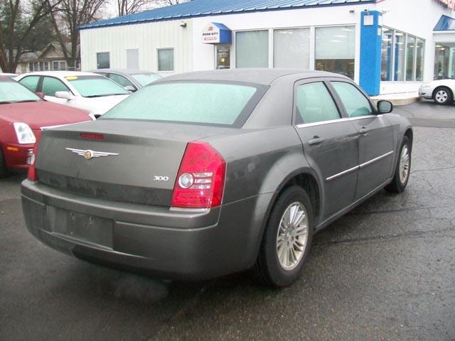 Chrysler 300 2009 photo 5