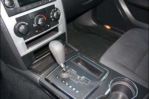 Chrysler 300 2010 photo 3