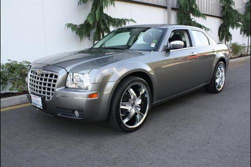 Chrysler 300 2010 photo 4