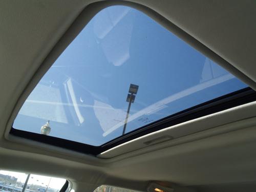 Chrysler 300 2010 photo 1