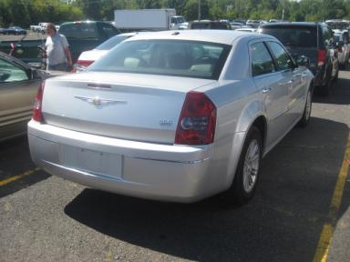 Chrysler 300 2010 photo 1