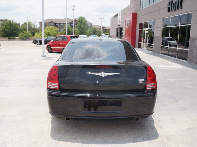 Chrysler 300 SXT, Stowgo Sedan