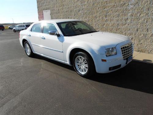 Chrysler 300 2010 photo 5