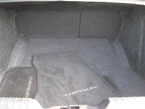 Chrysler 300 2010 photo 4