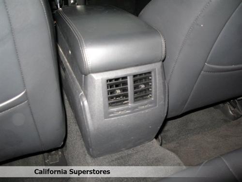 Chrysler 300 2010 photo 4