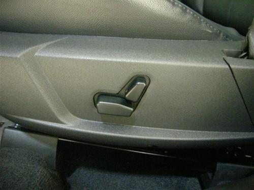 Chrysler 300 2010 photo 3