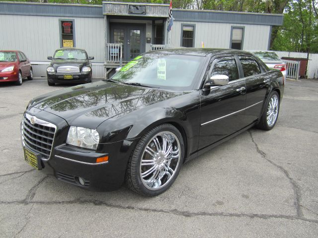 Chrysler 300 2010 photo 4