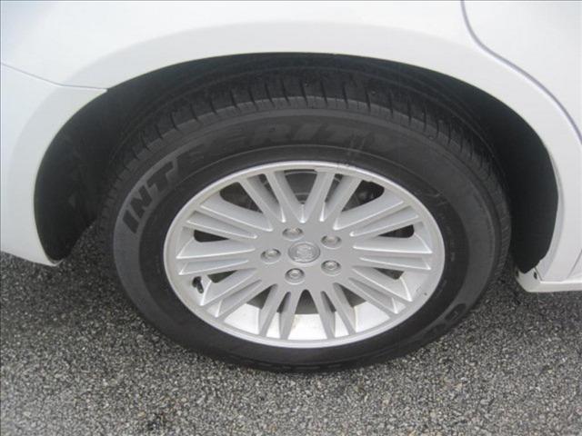 Chrysler 300 2010 photo 5