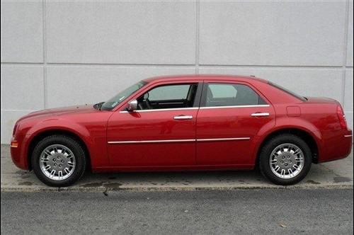 Chrysler 300 2010 photo 1