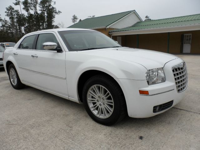 Chrysler 300 2010 photo 1