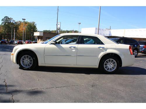 Chrysler 300 2010 photo 1