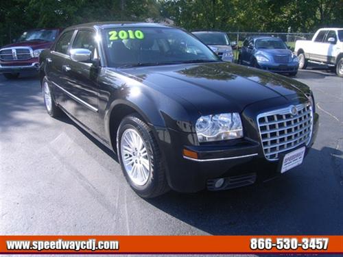 Chrysler 300 2010 photo 1