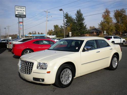 Chrysler 300 2010 photo 5