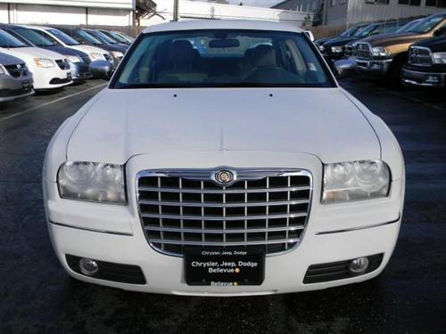 Chrysler 300 2010 photo 1