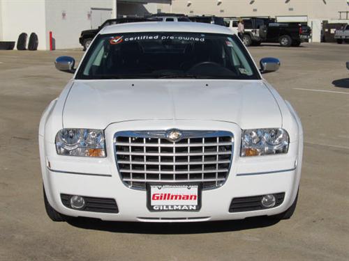 Chrysler 300 2010 photo 1