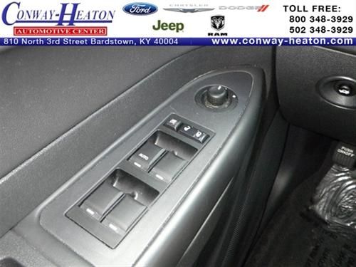 Chrysler 300 2010 photo 2