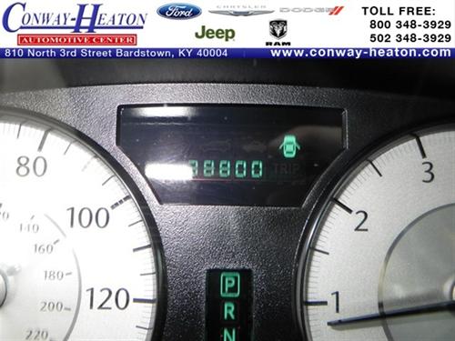 Chrysler 300 2010 photo 5